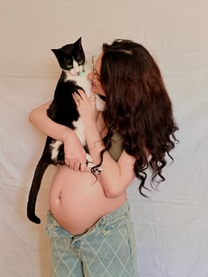 Maternity Photo (pet)